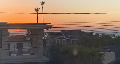 La Jolla Cottage by the Sea