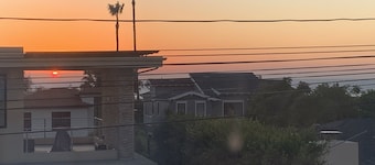 La Jolla Cottage by the Sea