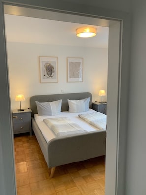 1 Schlafzimmer, Reisekinderbett, kostenloses WLAN, BettwÀsche