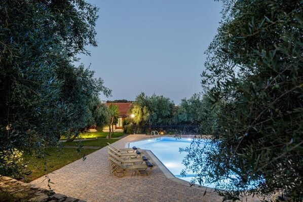 Alberca al aire libre 