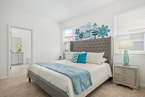 7 chambres, fer et planche à repasser, Wi-Fi, draps fournis