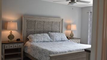 Condo (DB301 East Rochester Avenue, Unit 106) | 3 bedrooms, free WiFi