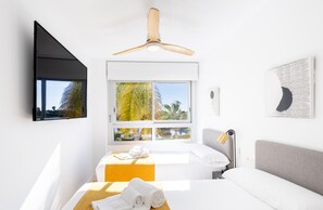 1 Schlafzimmer, Bügeleisen/Bügelbrett, Reisekinderbett, kostenloses WLAN