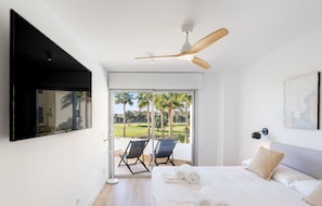1 chambre, fer et planche à repasser, lit parapluie, Wi-Fi gratuit