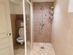 Shower, hair dryer, towels - Chateau / Country House (Flayosc)
