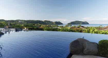 Luxurious Condo: Los Sueños Miramar 3 bedroom