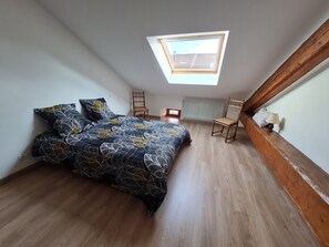 2 bedrooms, free WiFi - Cosy apartment - Village center, Longchaumois (Parc naturel du Haut-Jura) (Longchaumois)