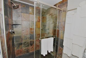 Shower, hair dryer, towels - Aquarius - 207, Beachfront Condo located on the 2nd floor overlooking the beach & Gulf of Mexico. (South Padre Island)