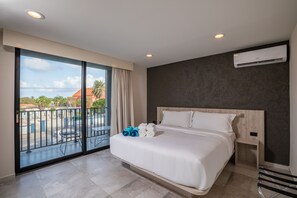 1 bedroom, in-room safe, iron/ironing board, WiFi