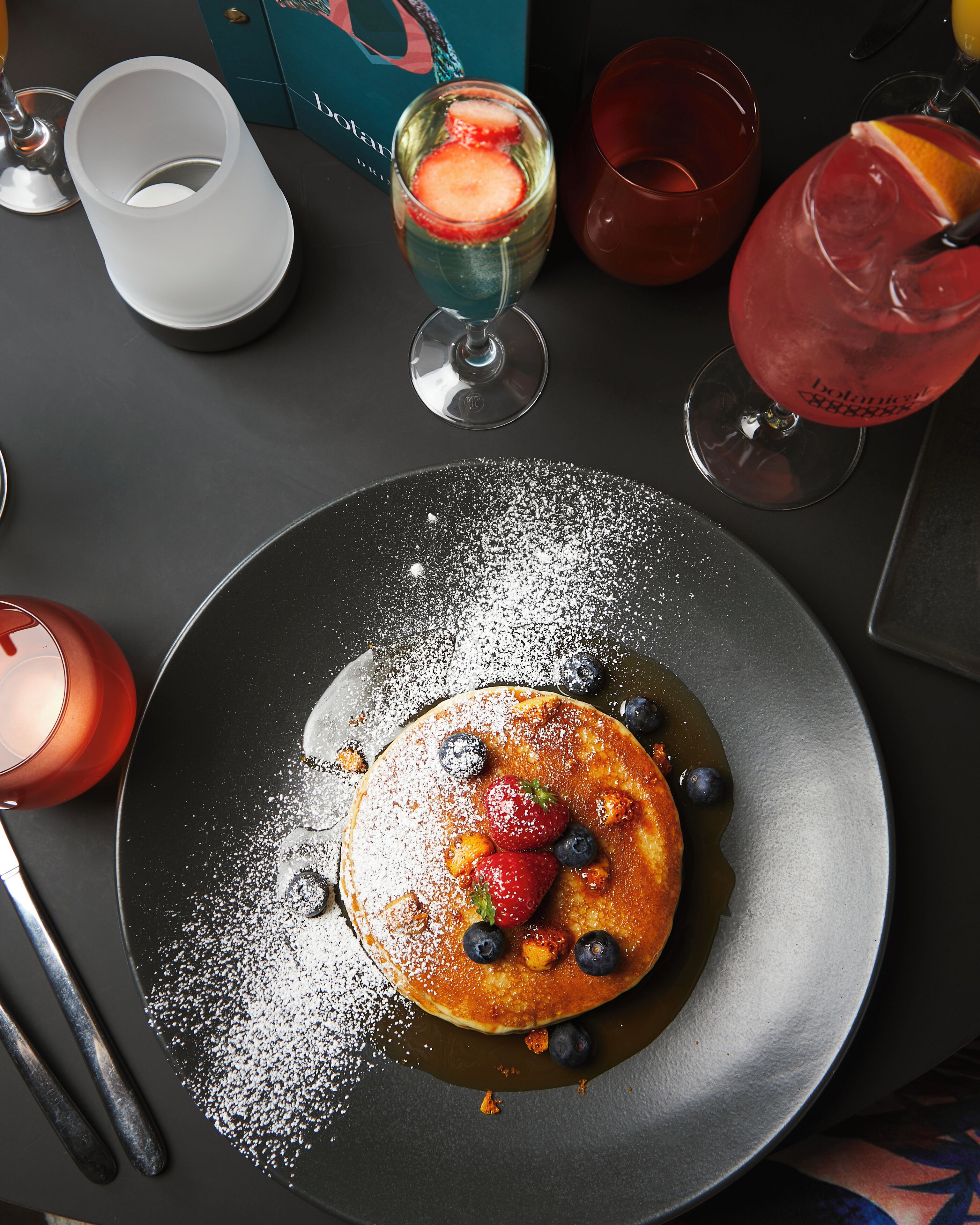 daily buffet breakfast (eur 15 per person)