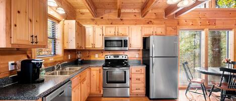 Réfrigérateur, micro-ondes, four, lave-vaisselle