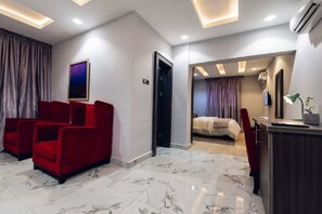 Studio Suite | Free WiFi, bed sheets - Stay at Gwarimpa (Abuja)