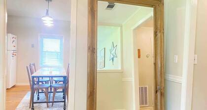 PRIVATE Cleveland St. Cottage~Walk Folsom Village