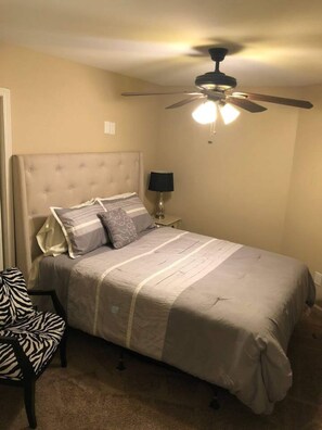 3 dormitorios, tabla de planchar con plancha, wifi gratis y ropa de cama