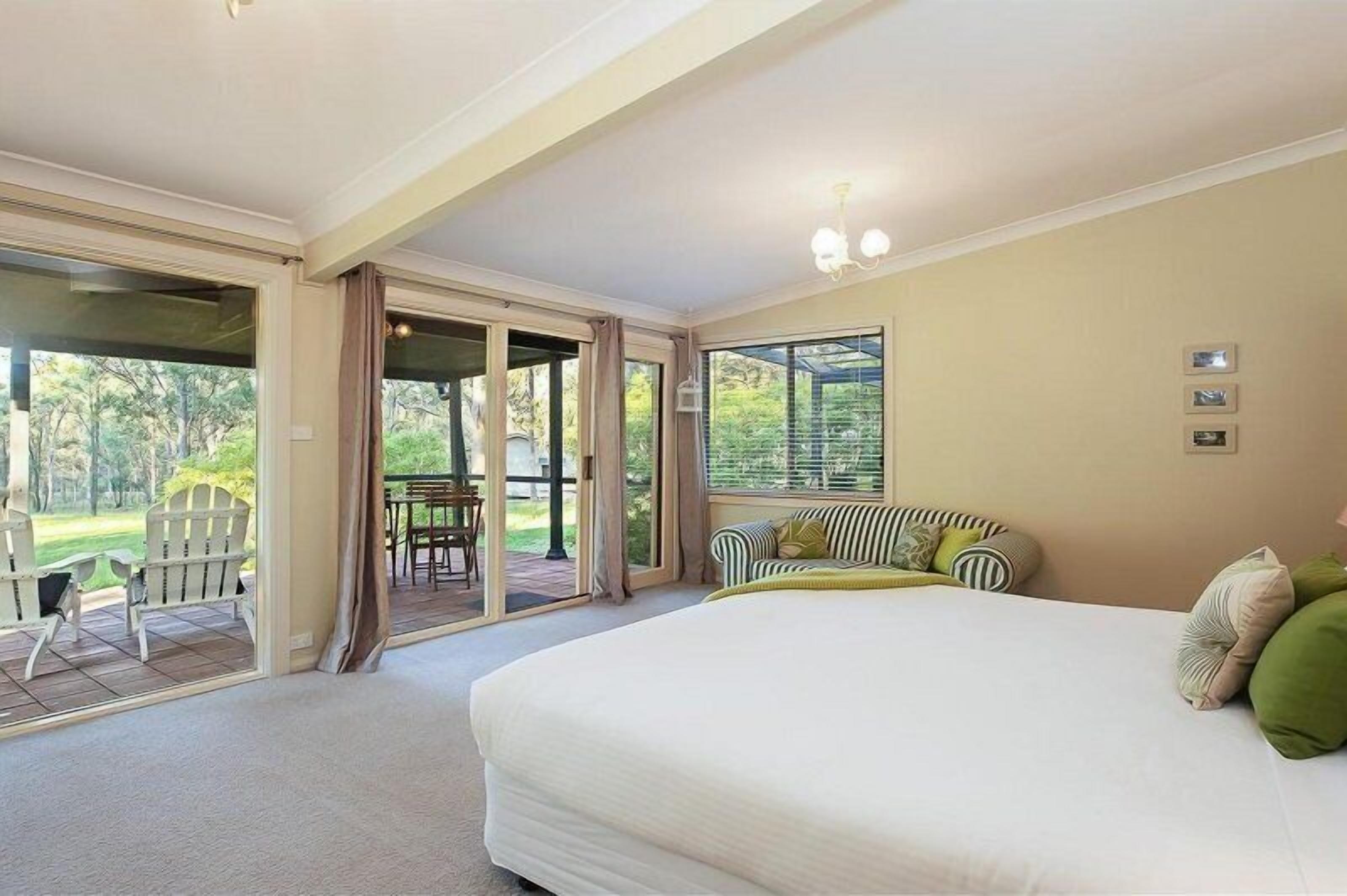 1 bedroom, iron/ironing board, bed sheets, wheelchair access