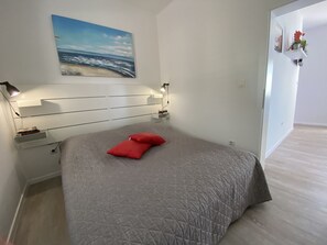 1 Schlafzimmer, Bügeleisen/Bügelbrett, kostenloses WLAN, Bettwäsche