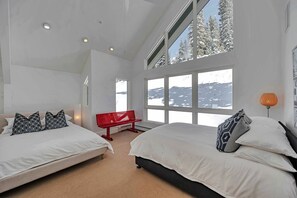 5 bedrooms, WiFi