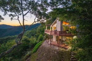 Exterior - Stunning Home with Free WiFi, Deck, Wood Fireplace, & Mountain Views (Bryson City)