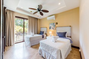 3 bedrooms, iron/ironing board, internet, bed sheets