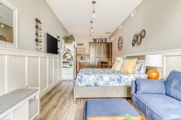 Internet, bed sheets