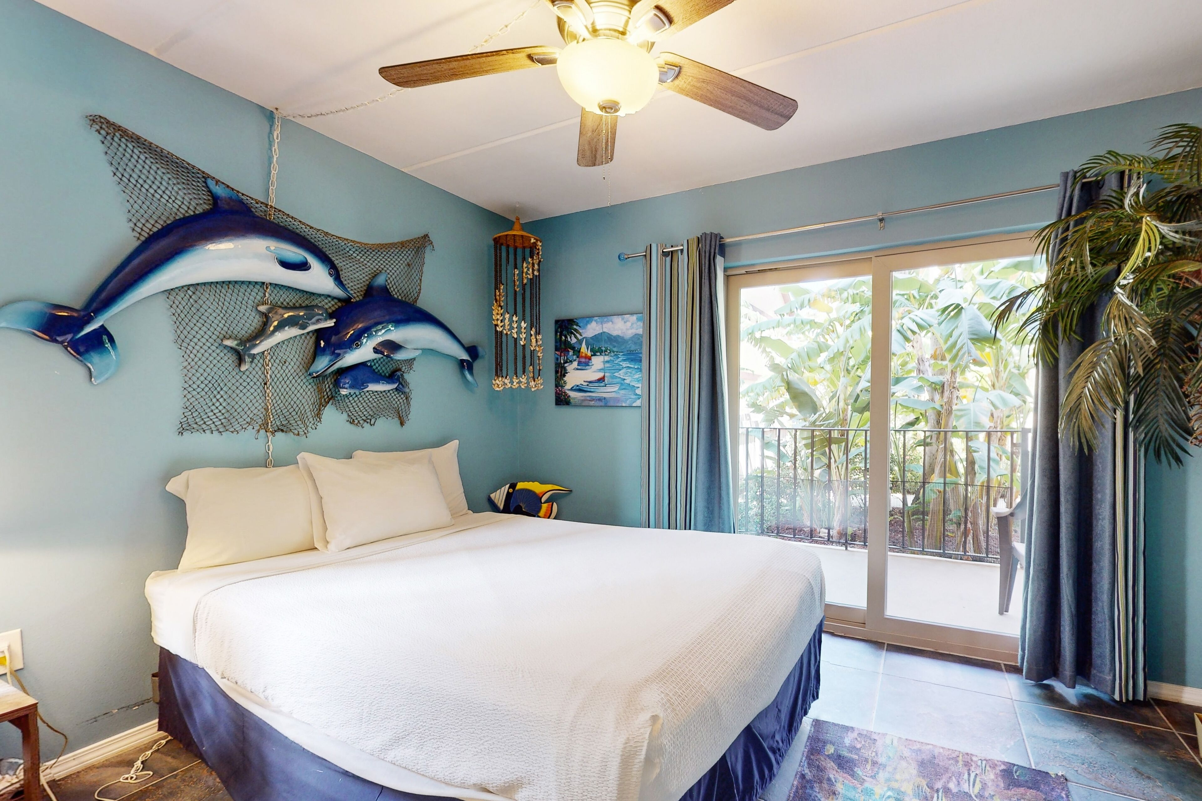 2 bedrooms, internet, bed sheets