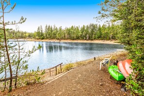Property grounds - Dog-friendly lakefront cabin with woodstove, amazing view, firepit & dock (Tahuya)
