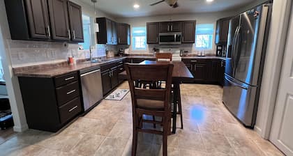 Cozy Cape Cod for PSU Football Games