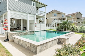 Beheizter Pool