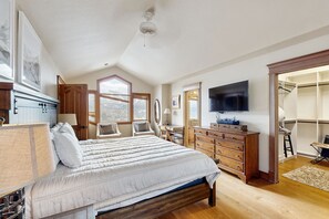 5 Schlafzimmer, Bügeleisen/Bügelbrett, Internetzugang, Bettwäsche