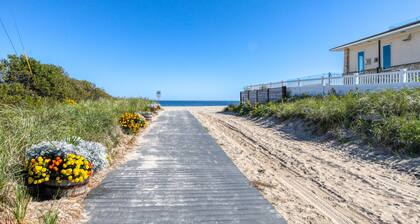 Coastal gem with free WiFi, backyard, & patio - walk to beach