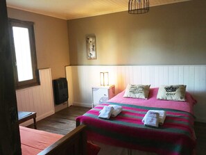 2 bedrooms, free WiFi, bed sheets, wheelchair access - Cottage (Las Flores)