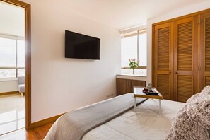 1 chambre, fer et planche à repasser, Wi-Fi gratuit