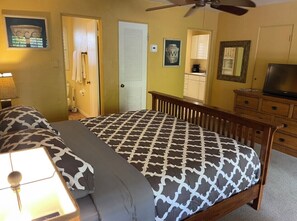 1 Schlafzimmer, Bügeleisen/Bügelbrett, kostenloses WLAN, Bettwäsche