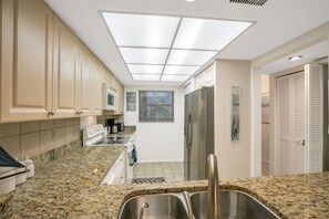 Fridge, microwave, dishwasher, coffee/tea maker