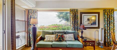 Televisión, futbolito, mesa de ping pong