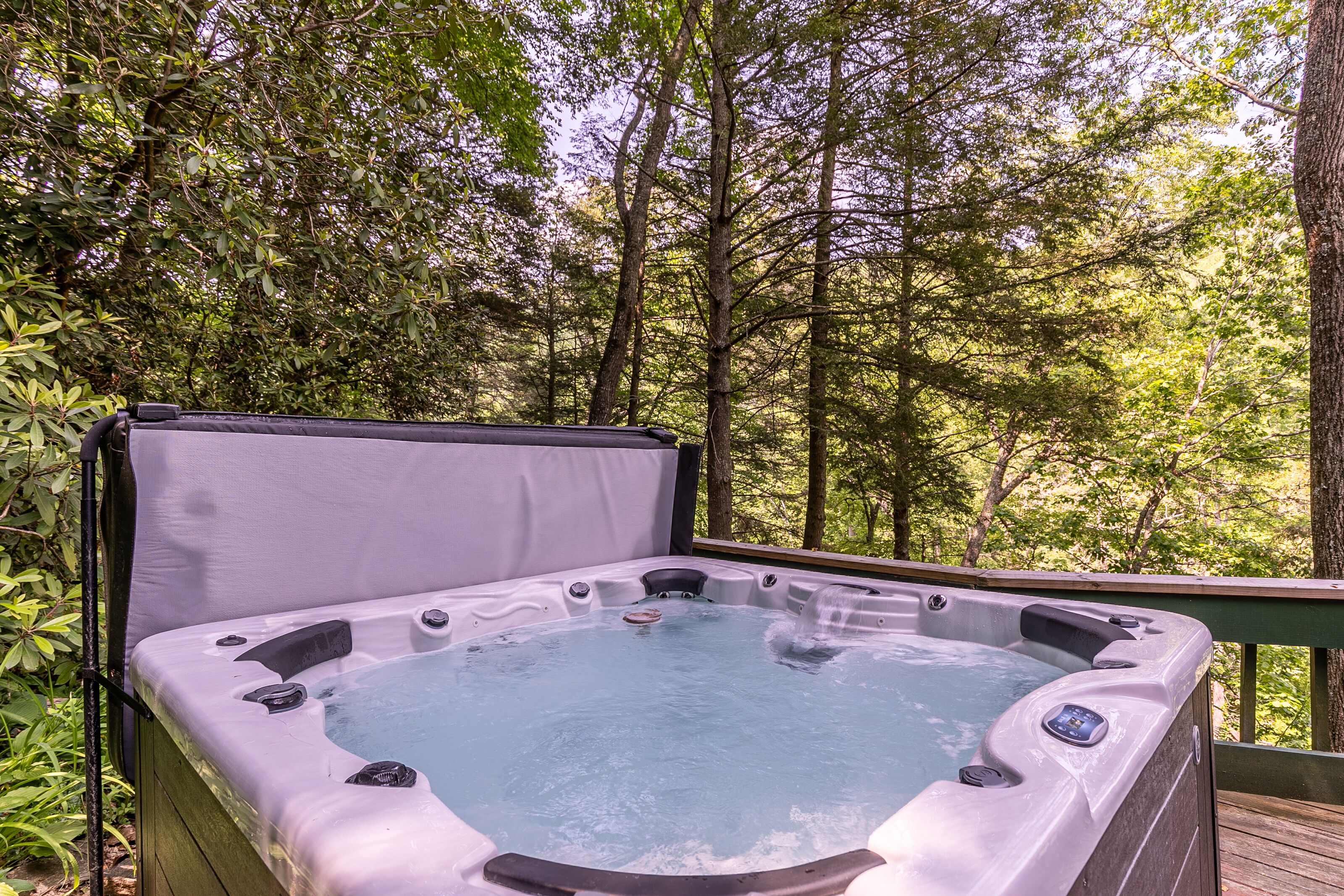 Soak among the trees at A River Mist. Pure Blue Ridge relaxation waiting for you.