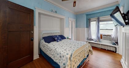 BOUGAINVILLEA BED & BREAKFAST - SUITE #3 AQUA