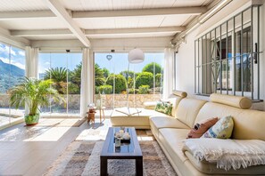 TV, fireplace, stereo - Villa Finca Los Elfos with Mountain View, Pool & Wi-Fi (Torrox)