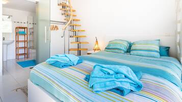 3 chambres, fer et planche à repasser, Wi-Fi gratuit, draps fournis