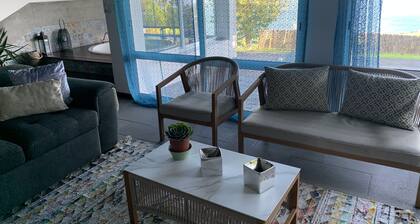 Villa Azores SunriseHouse que admite mascotas, con vistas al mar, piscina, Wi-Fi, terraza y jardín