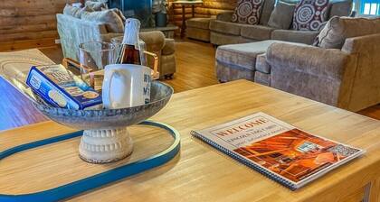 Lincoln Log Cabin · Elkhorn 3 Bedroom 2 Bathroom Log Cabin Sleeps 8