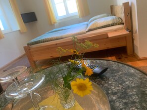 1 bedroom, travel crib, WiFi, bed sheets