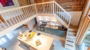 Réfrigérateur, four, lave-vaisselle, cafetiÚre/bouilloire