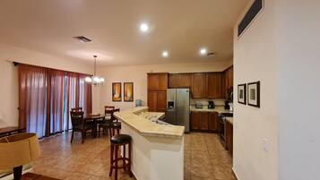 Villa, 3 Bedrooms | Private kitchen