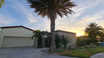 Villa, 3 Bedrooms | Exterior