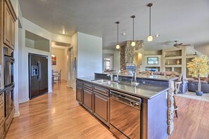 Interior - Game Room & Community Amenities: Overgaard Home! (Overgaard)
