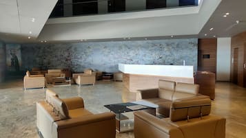 Sala de estar en el lobby