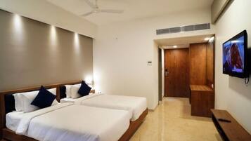 Executive Twin Room, Garden View | View from room