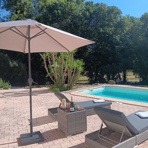 Outdoor pool - New apartment in villa with pool, near sea and mountains, thermal baths (Les Cluses)