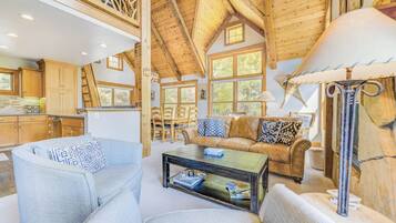 House (3 Bedrooms) | Exterior